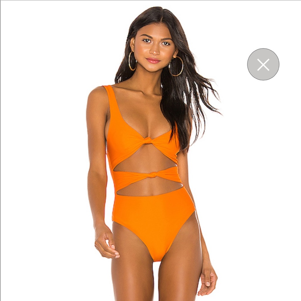 Tularosa One Piece